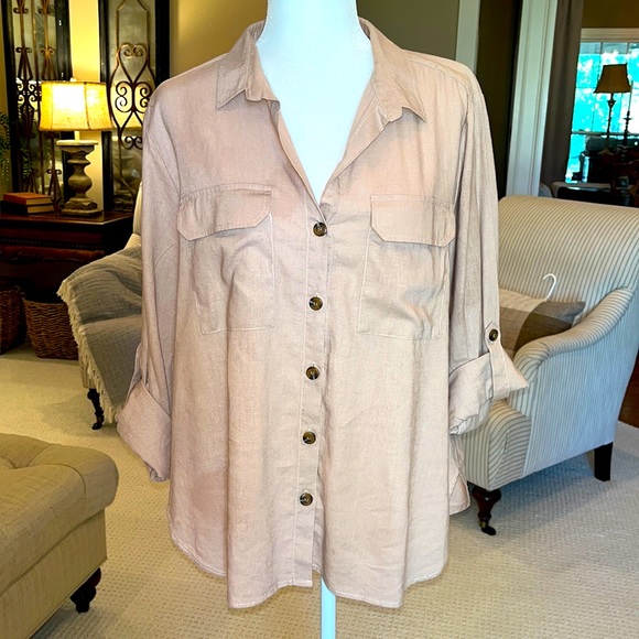 Velvet Heart Tops - Velvet Heart tan linen button up blouse